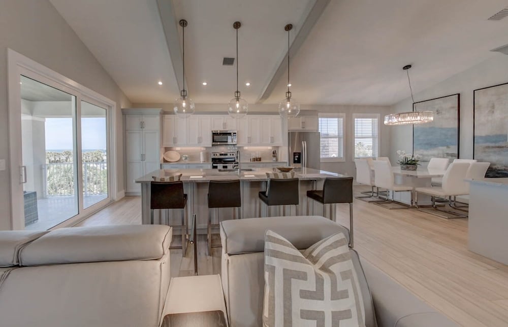 Villa Nautilus Steps Away From the Beach - New Lux 3 Story Pool Hot Tub Home With Elevator