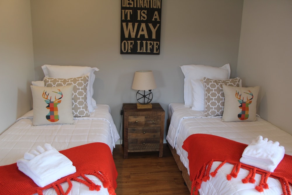Greenlee Cottages
