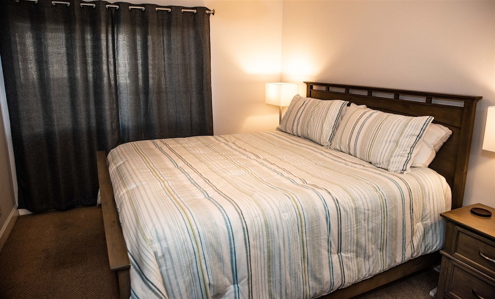 2 Bed Beach Condo #125 2 Bedroom Condo by Sunset Shores Condominiums