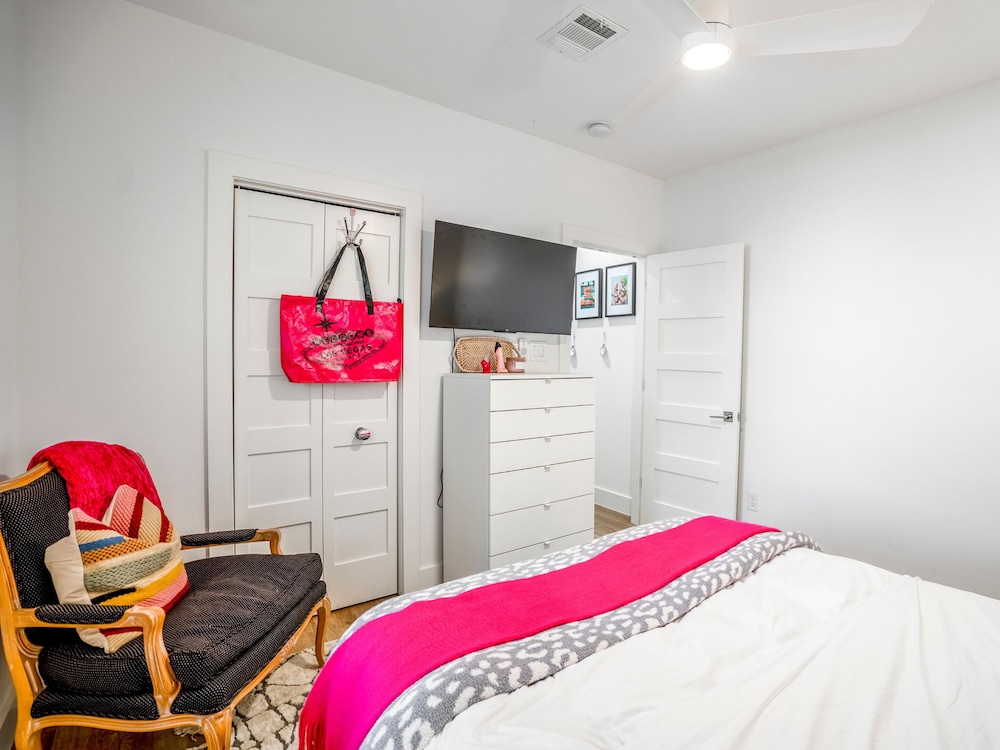 Sandy Toes Retreat by Ryson Vacation Rentals