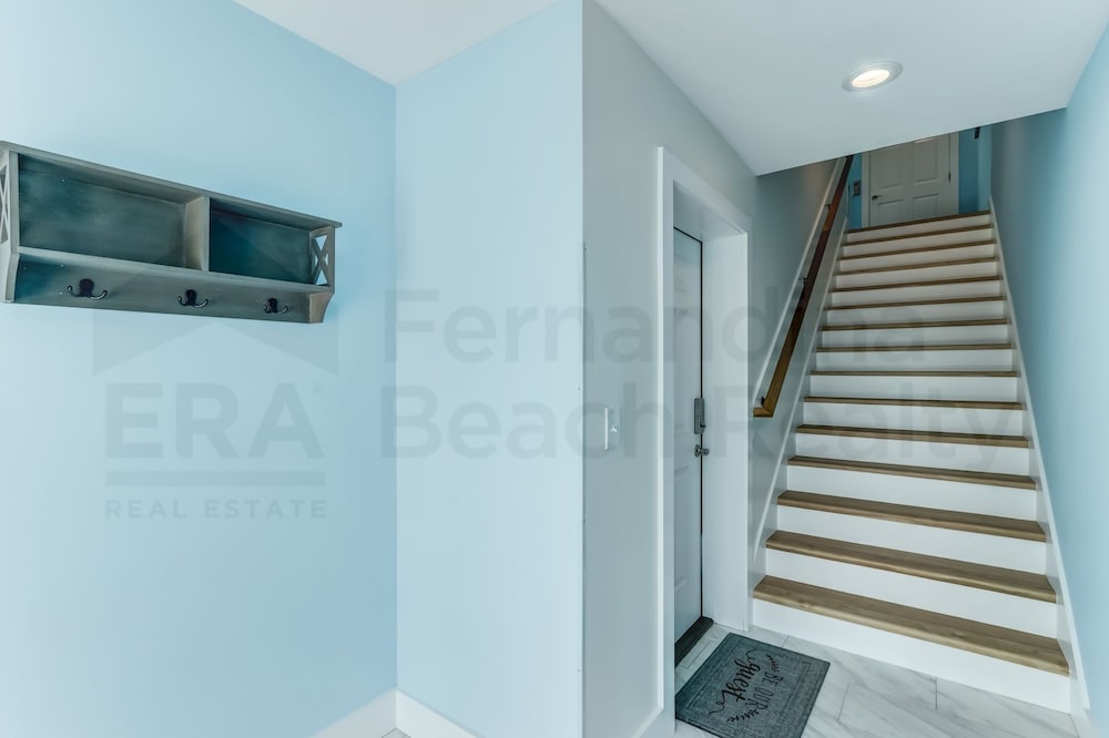 Fernandina Beach Vacations - 391 S Fletcher Ave C 3 Bedroom Townhouse by RedAwning - Property Image 28
