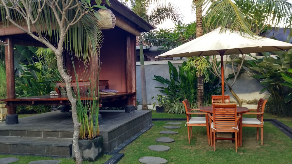 Kubu Garden Suites & Villas Nusa Dua