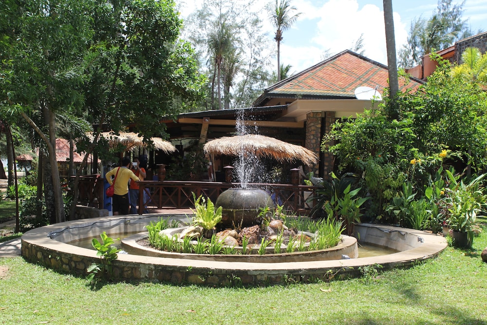 Nataya Roundhouse Coral Bay Resort and Spa