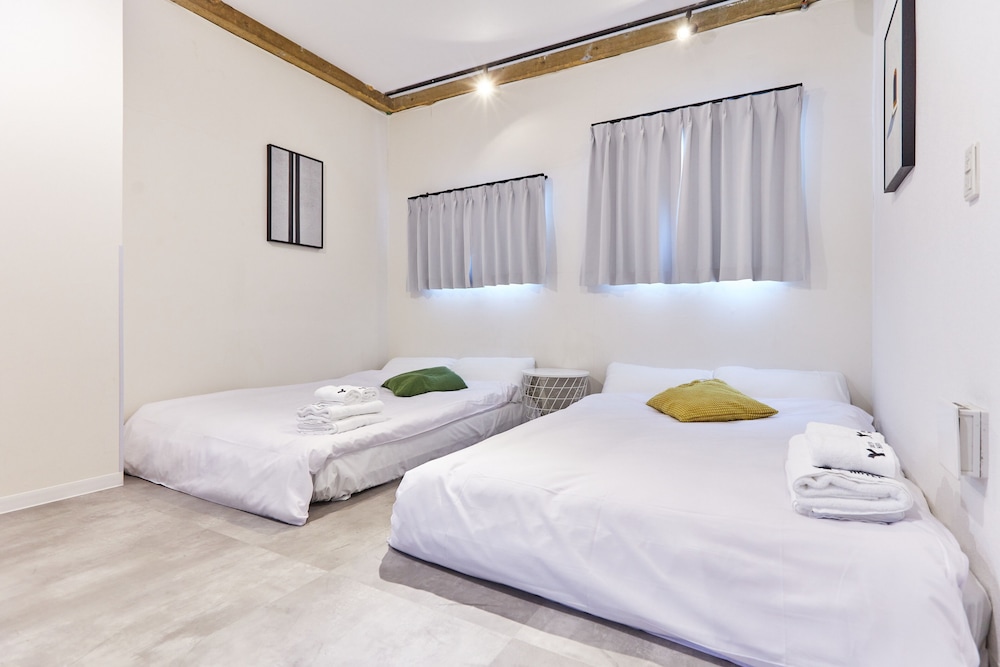 Tora Hotel Asakusa - Hostel