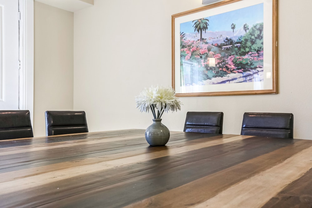 meeting & event spaces