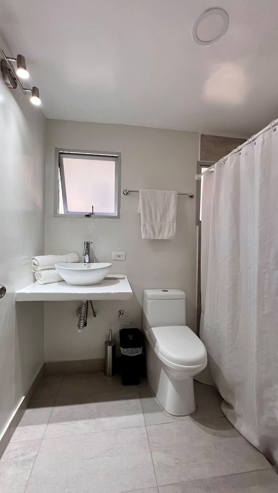 Bright 2BR in Parque de la 93