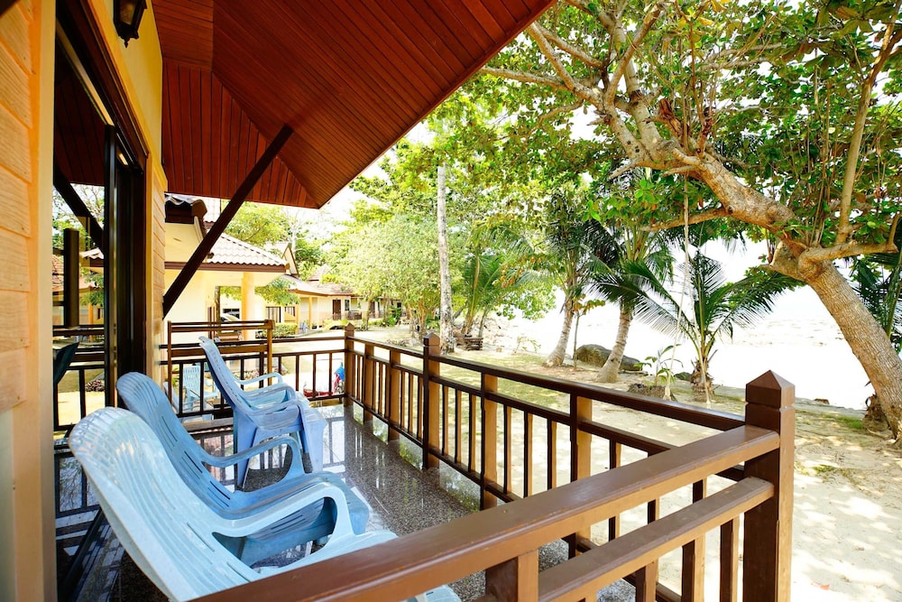 Coral Resort