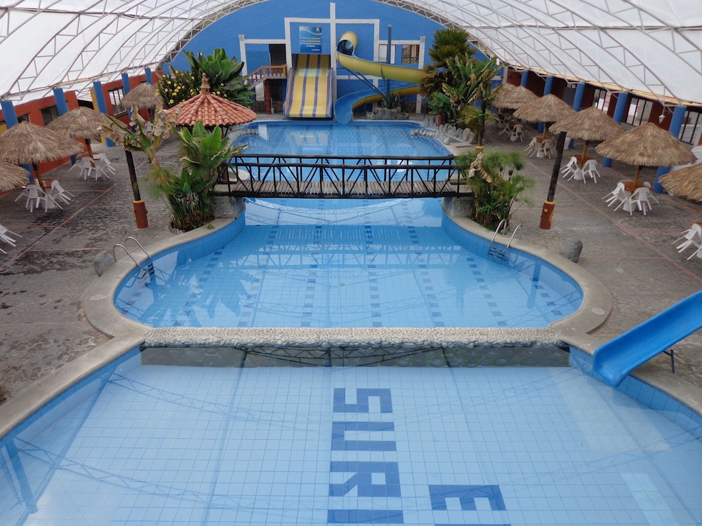 Hosteria El Surillal