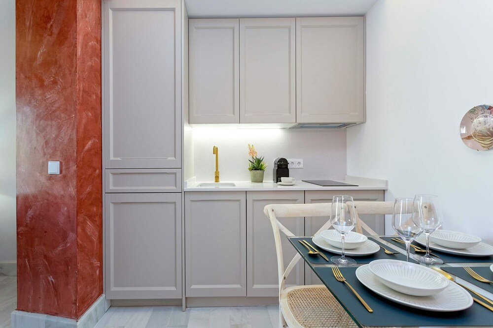 Exclusive Apartment in Seville.plaza del Museo 001