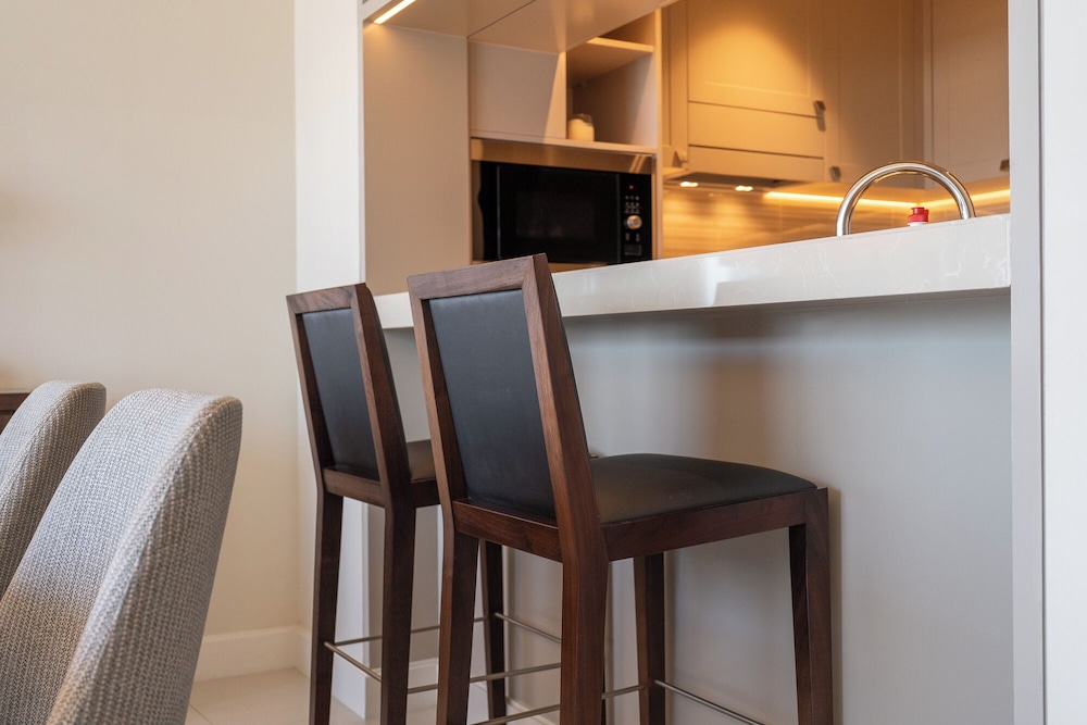 Luxury Living Spectacular Burj Views