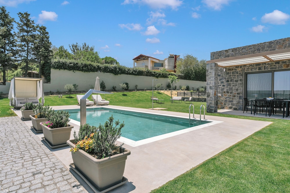 Olearia Villas