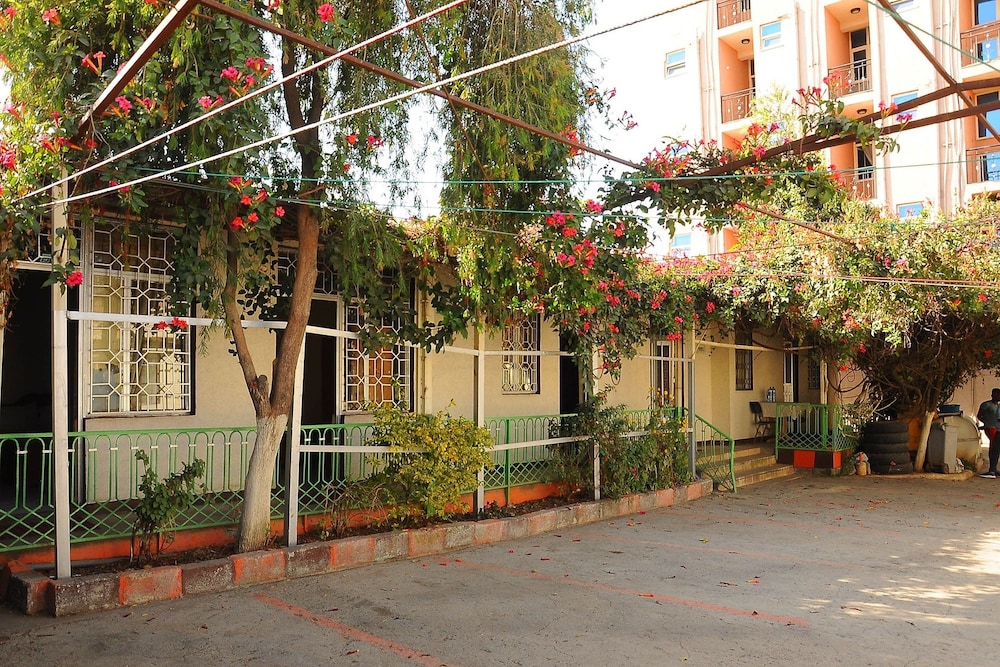 MM Apartment Guest House