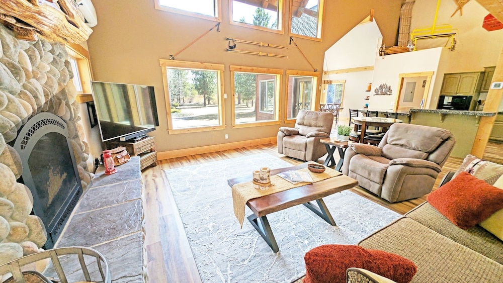 Aspen Place 3 Bedroom Home