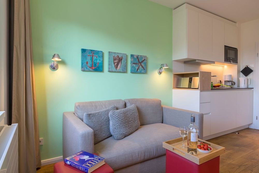 ney.land apartments