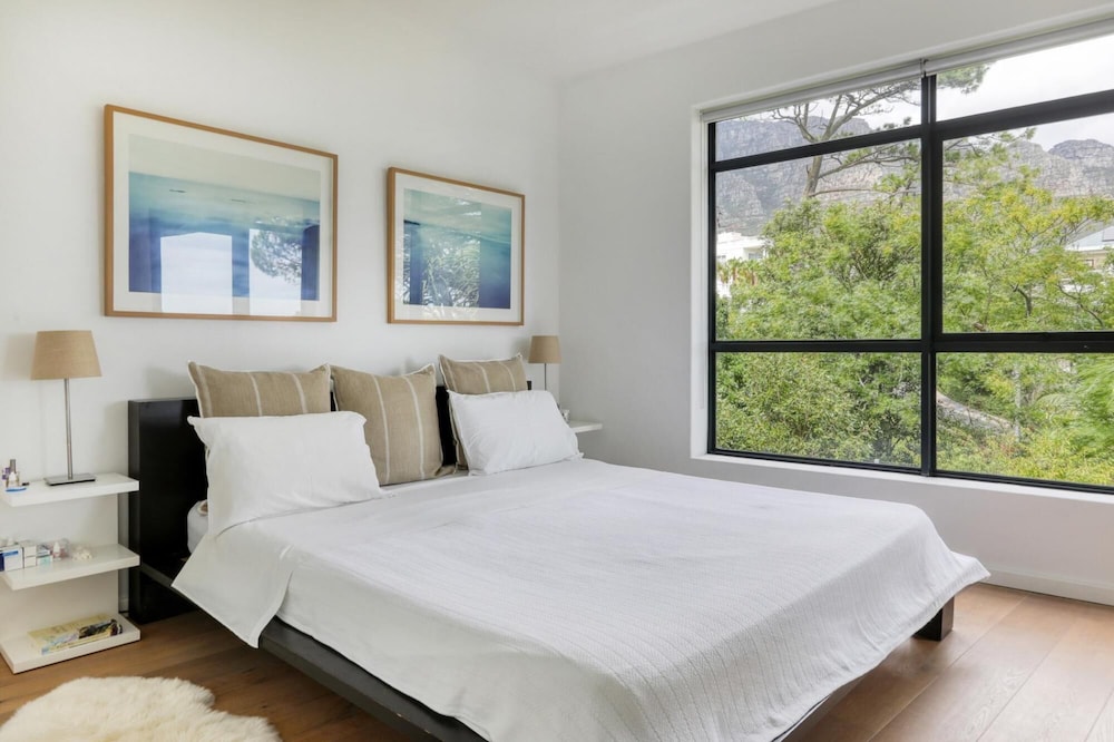 Soltera Glen Apartment - Camps Bay view 5