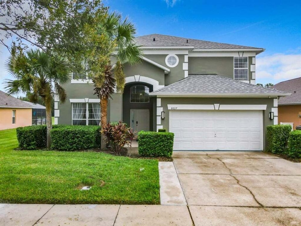 Elegant Emerald Island Getaway Pool, Spa & Games Close To Disney! 7 Bedroom Villa