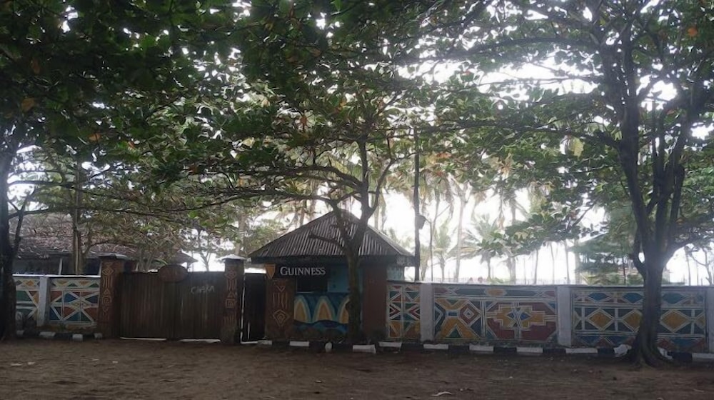 Chakaville Beach Resort