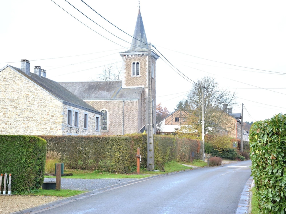Photo 32