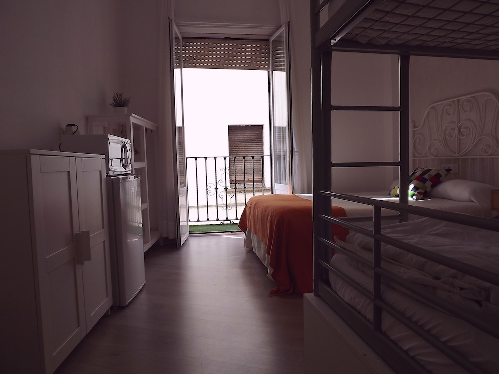 ISA SEVILLA Suites
