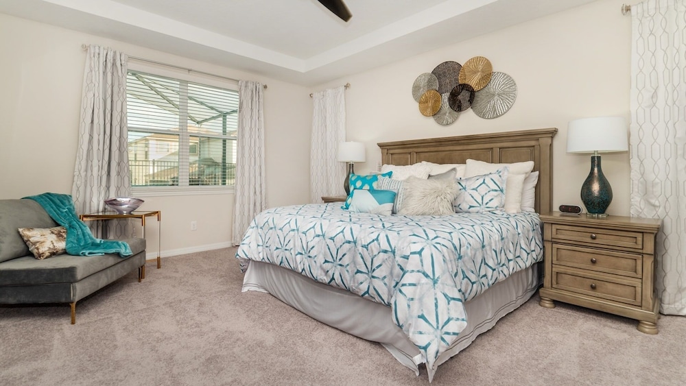 Solara Resort 5 Bedroom Private Pool + Spa Home 5 Home