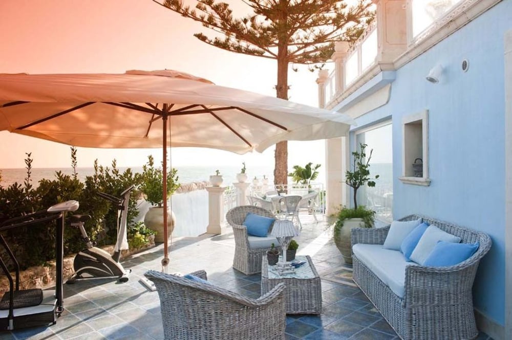 Villa Antares view 3