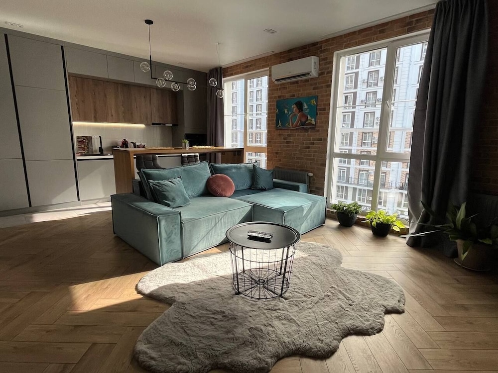 New England Ecoloft Studios