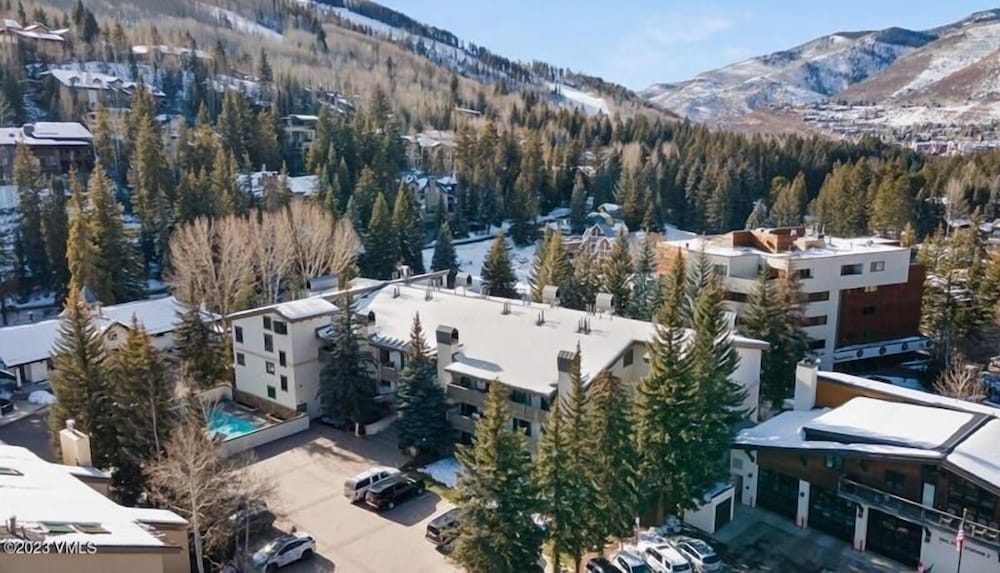 Vail Ski Resort - Villa Cortina Condos
