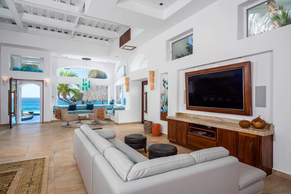 Villa Las Salinas in San Jose del Cabo