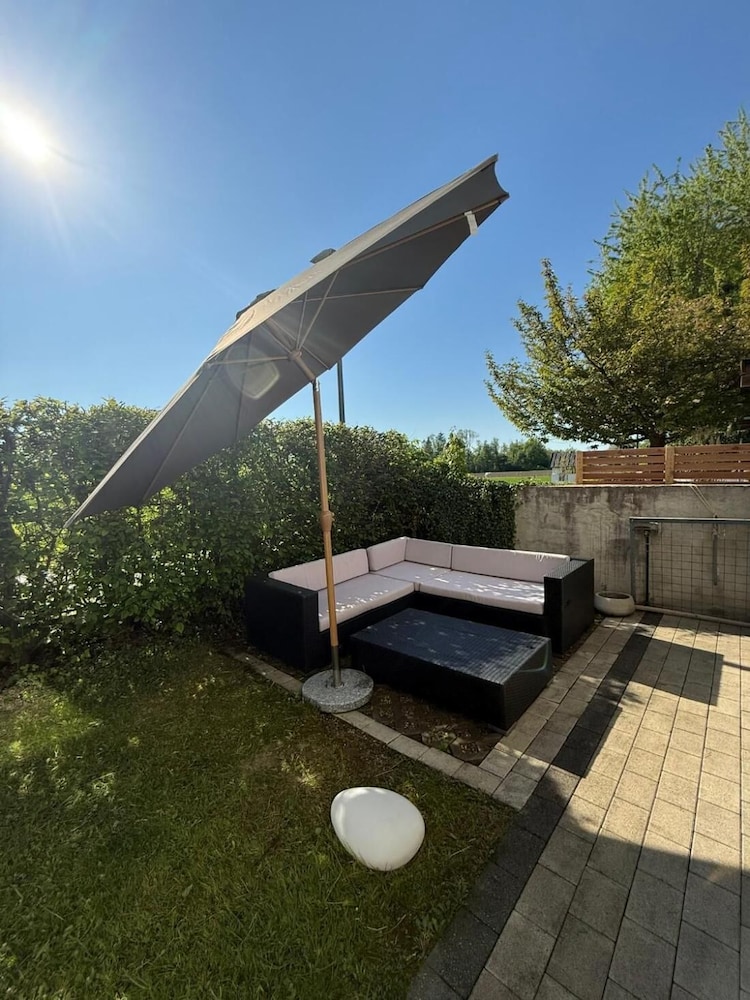Cozy Apartment Salzburg, 50 m2, With Garden, Terrace, own Entrance, Free Parking