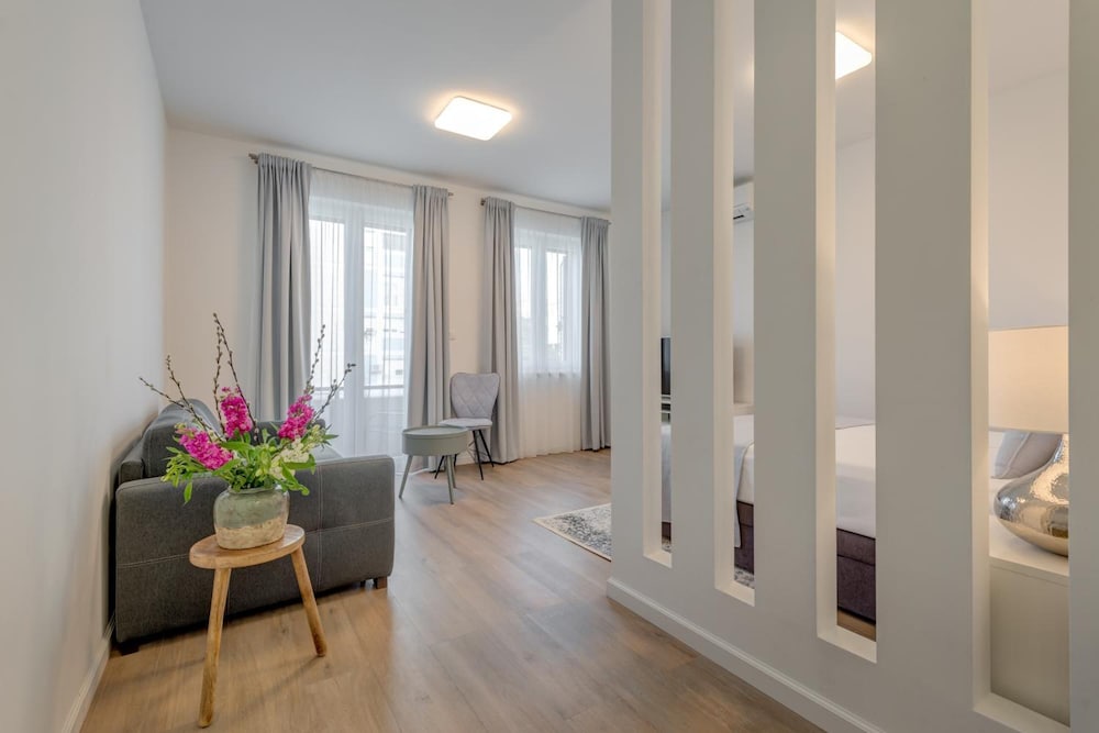 Capital Apartments
