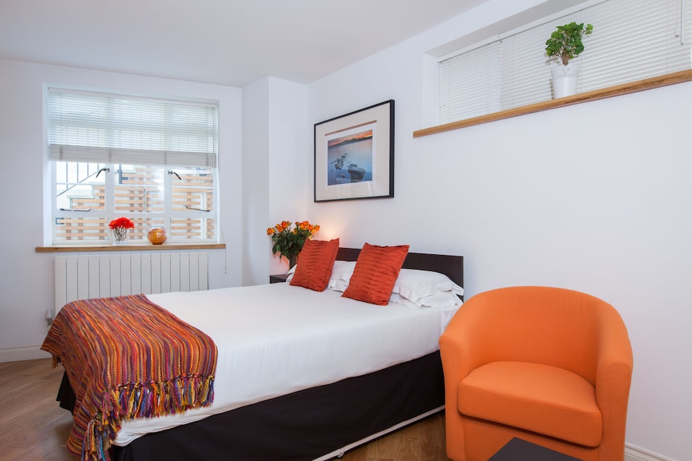 Nell Gwynn House Apartments