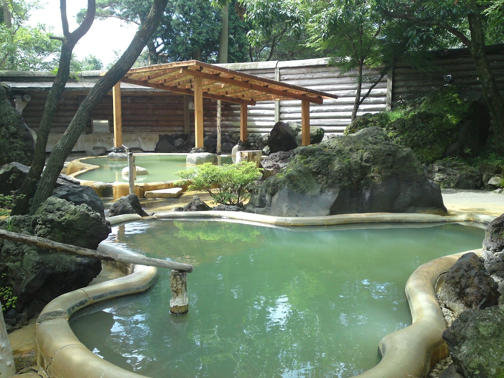 Aso Baien Spa Resort