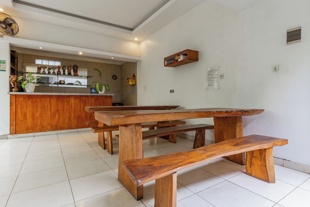 Hotel O Canggu Near Echo Beach Formerly Saren Guesthouse view 4