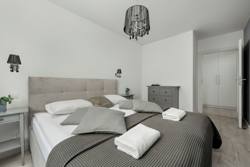 Apartment Near the Harbour by Renters