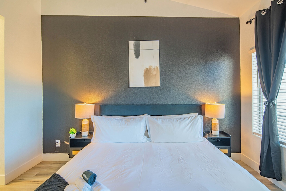 ROVE LIVING/KL - Hideaway North Scottsdale