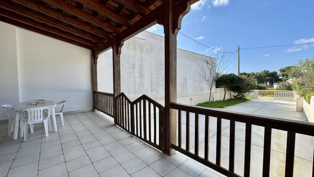 Villetta Marilena Sleeps 7 Torre Suda