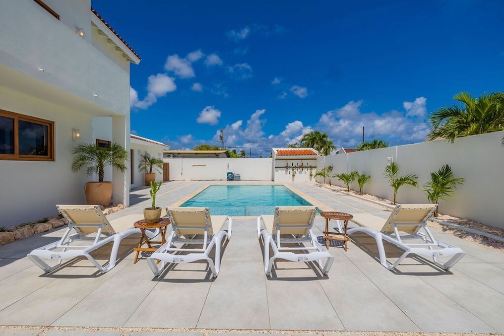 Buddha House 5 5 Palapa Suite Pool in Palm Beach