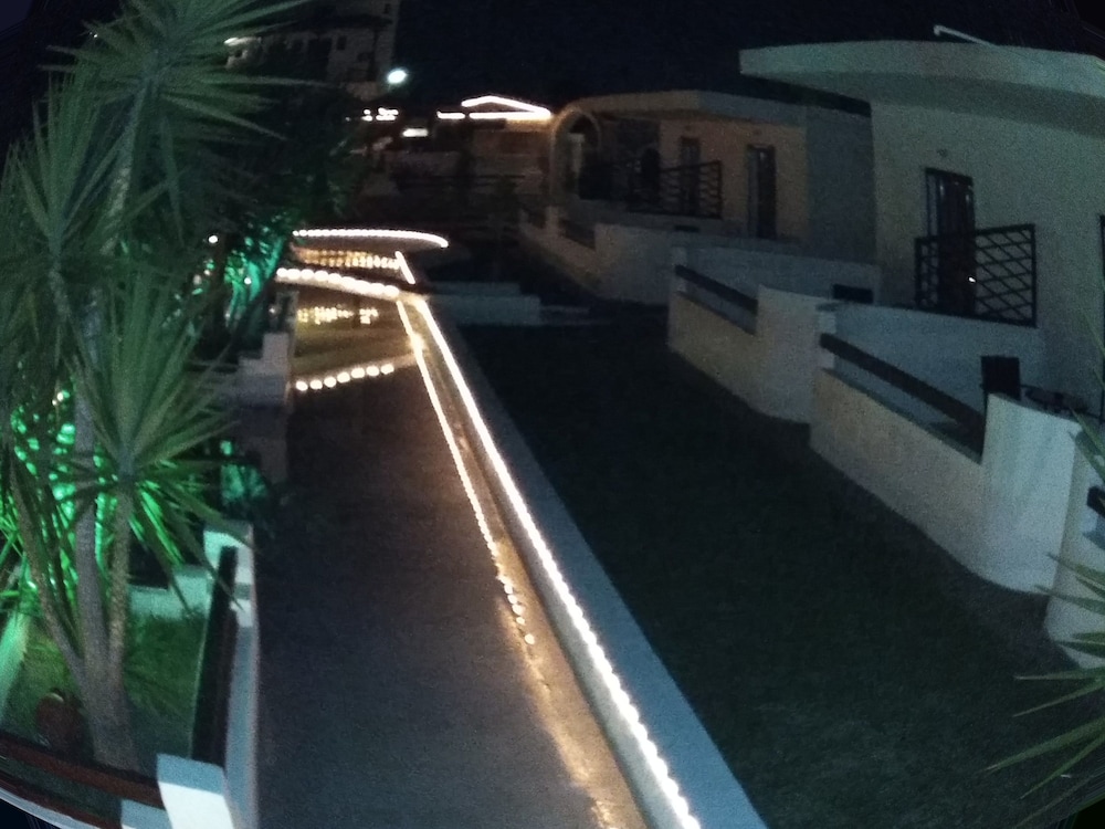 Skiathos Holiday House