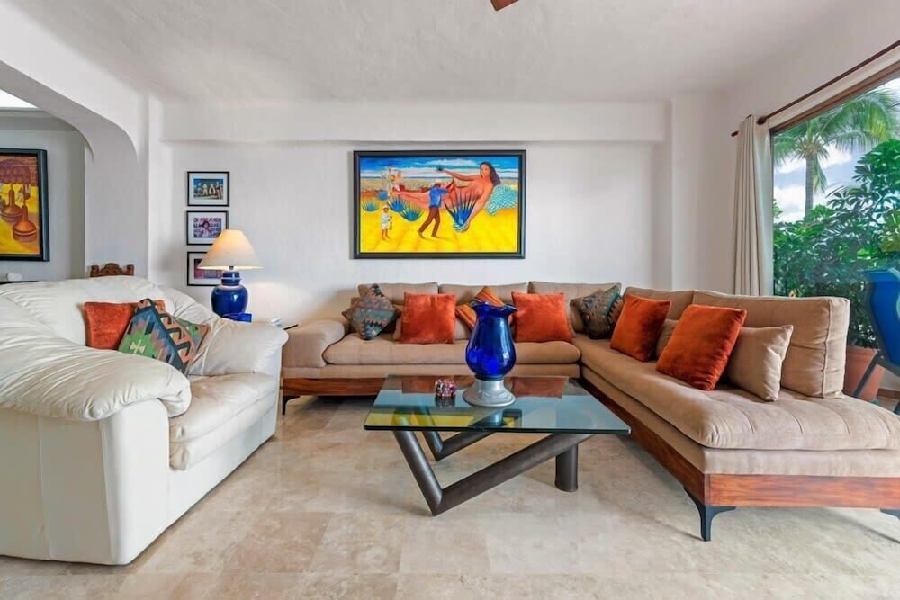 Ocean View 2Br Condo-balcony-beach-pool - 212