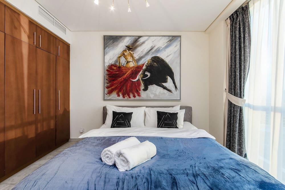 Excellent 2 bedroom at Al Fattan