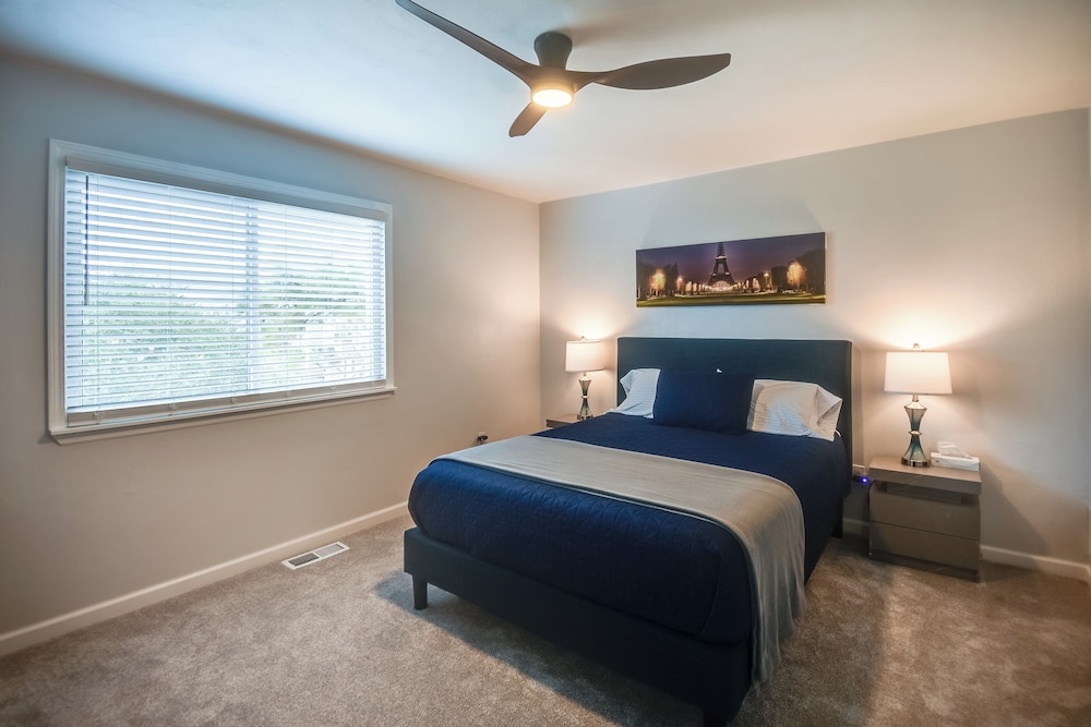 Easy Beach Access: Duplex 1/2 Mi to Chesapeake Bay