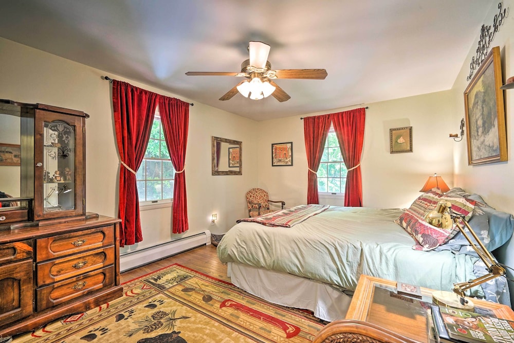 Rustic Adirondacks Home w/ Hot Tub & Lake Access! view 5