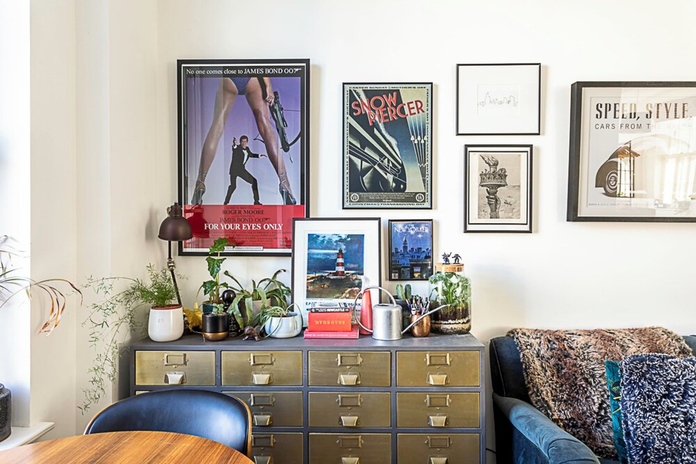 Contemporary Victorian Studio