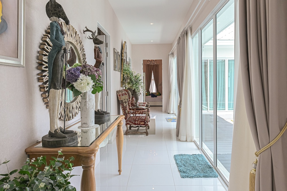 Baan Hua Hin Suk Jung
