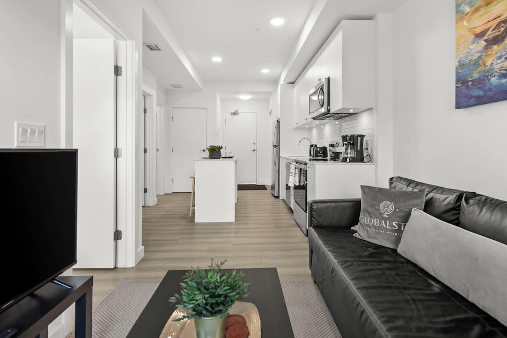 GLOBALSTAY Condo Near the Bow River