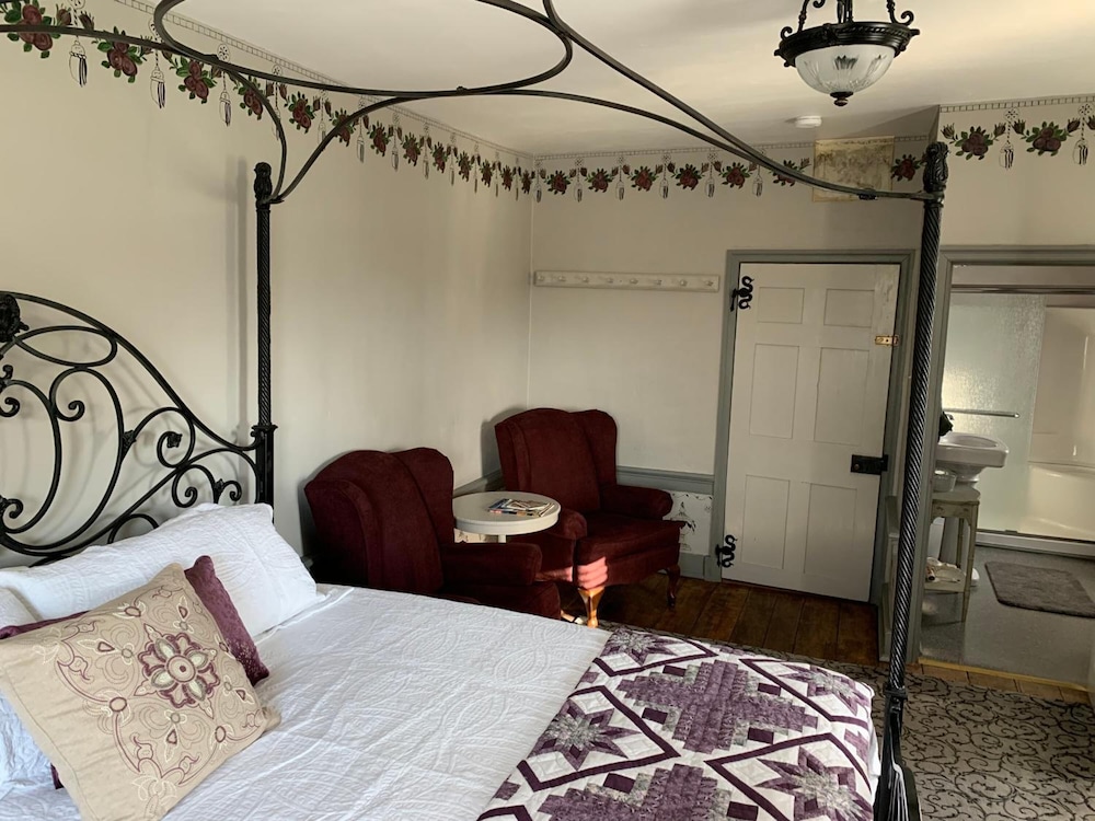 The Avenue Guesthouse and Gallery, photo 9