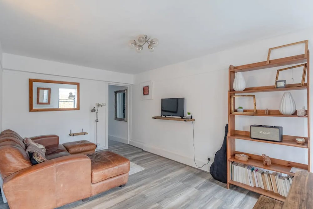 Peaceful 1 Bedroom Apartment in Pimlico Near Victoria