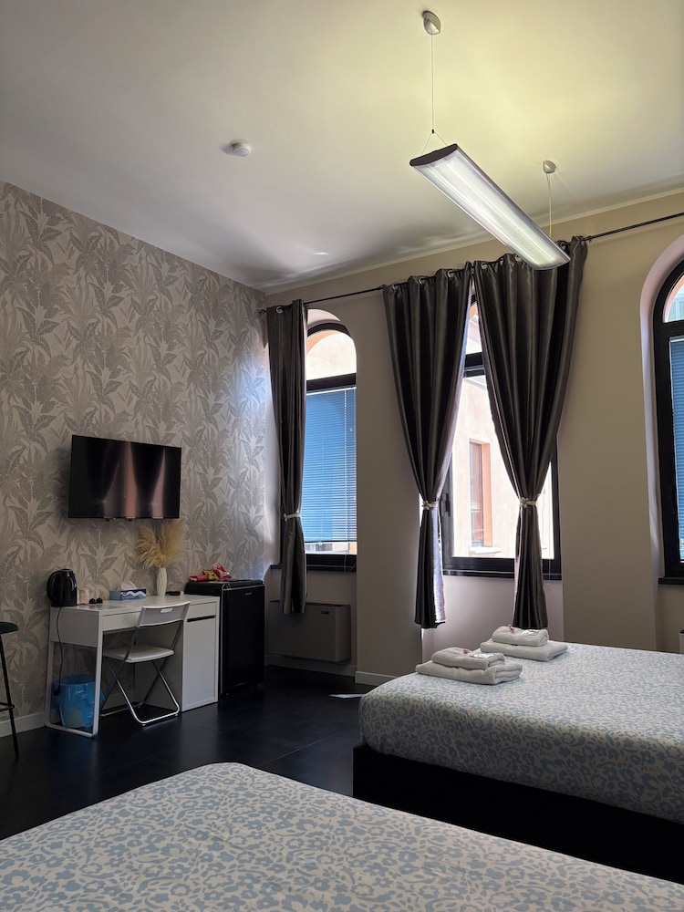 The Central Rock Inn camere con bagno privato self check in