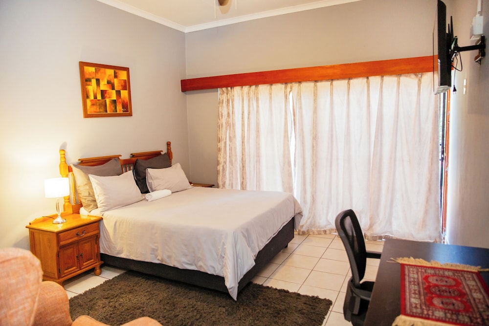 Sandton Hideout SPA and Accommodation