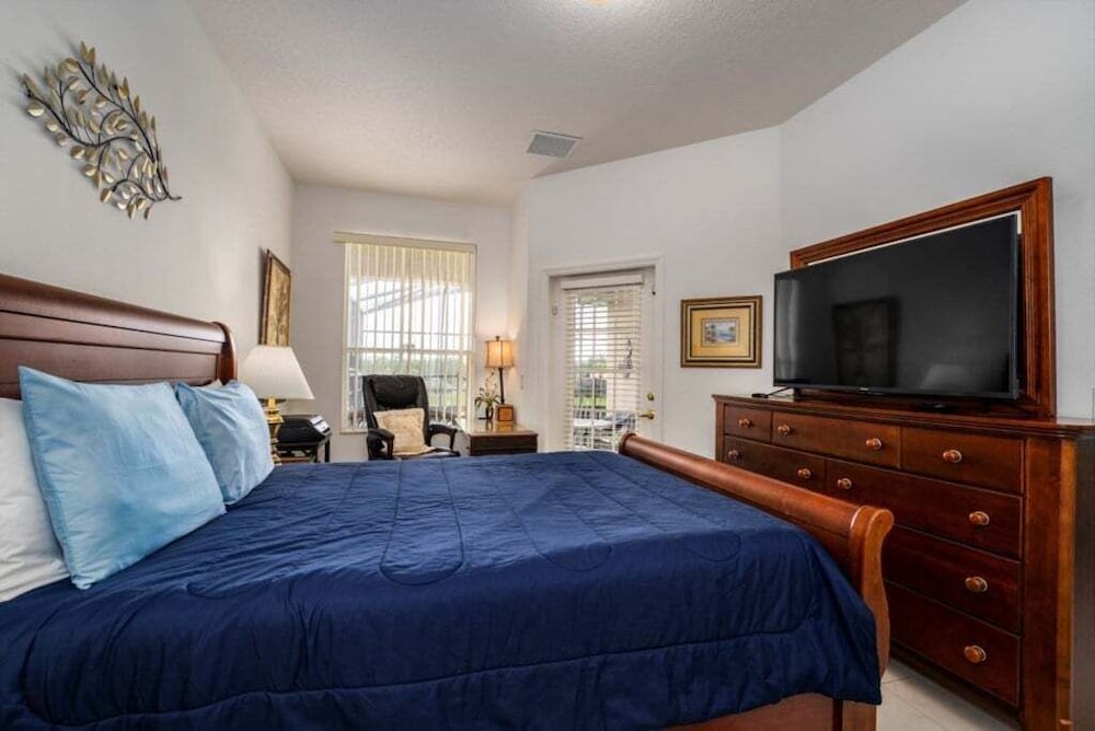 Calabay Comfort - 4br Pool & Spa Near Disney 4 Bedroom Villa